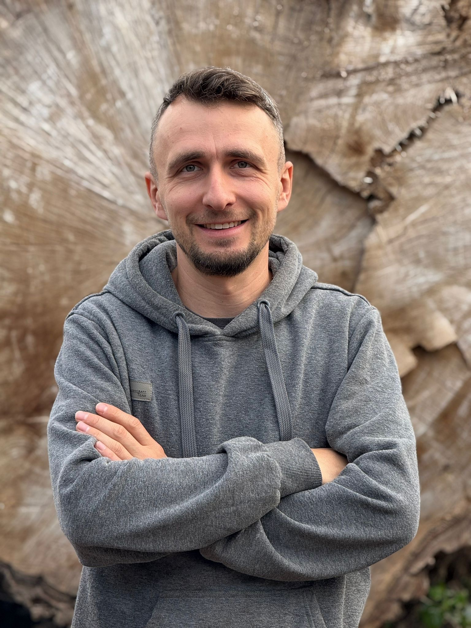 35dc6071-61d5-4094-8485-802939bc8994